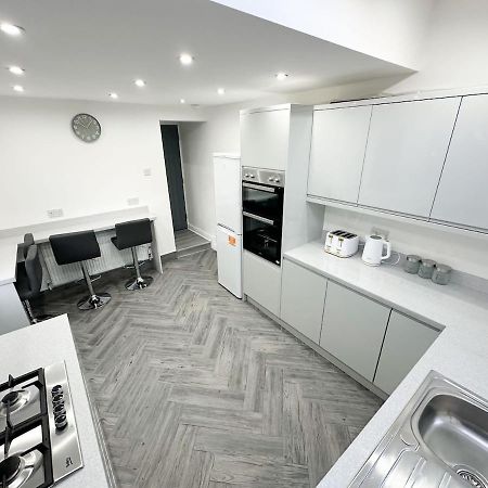 Contractors Dream, 4 Bedroom 2 Bathroom ليفربول المظهر الخارجي الصورة